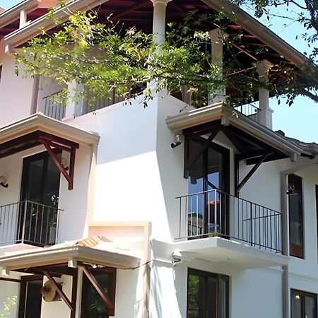 The Mgs Hotel Elpitiya  Exteriör bild